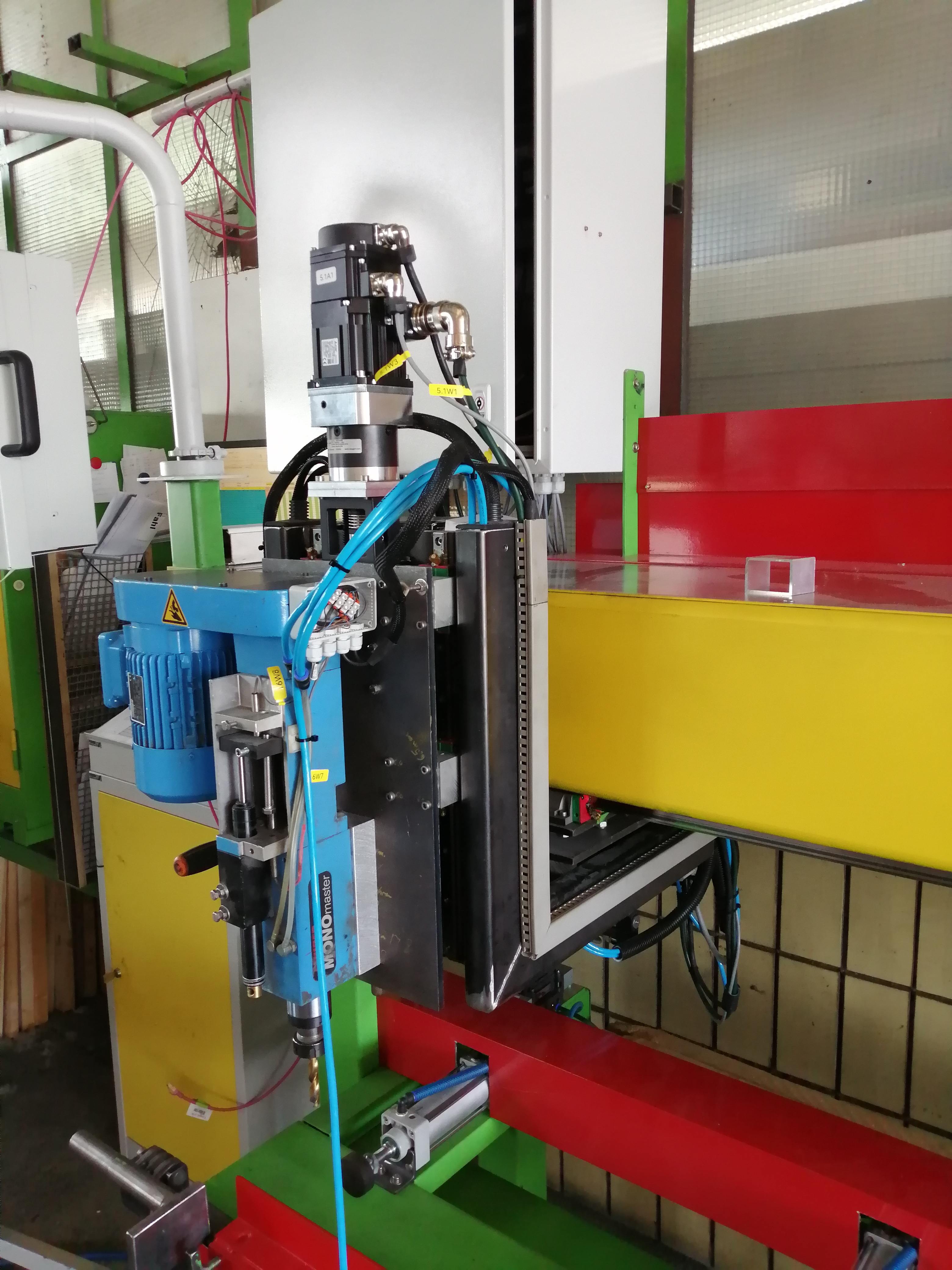 2023 06 Bohmaschine Z Achse weba